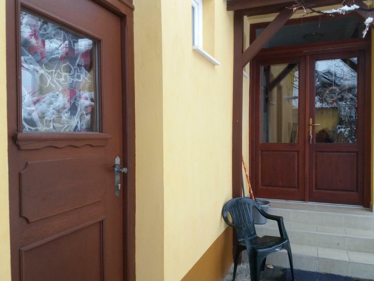 Harsfak Villa Mezokovacshaza Exterior photo